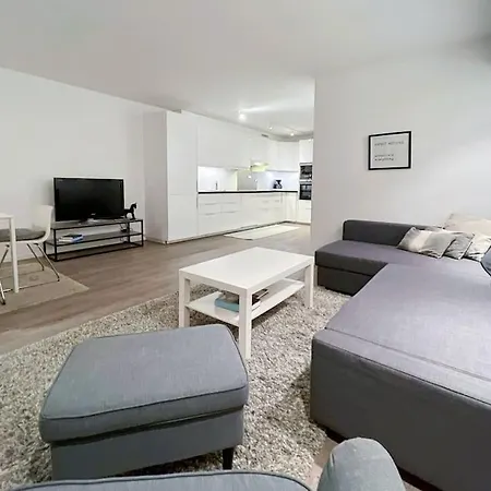 Unique Place By 19 Lägenhet