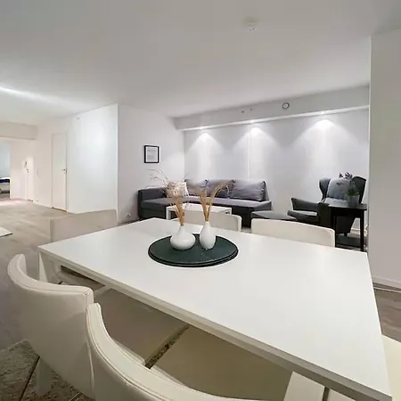 Lägenhet Unique Place By 19